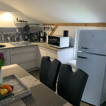 Fewo Hoppegarten * ホッペガルテン